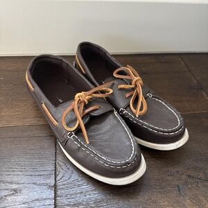 American Eagle Brown Boat Shoes Women's 7.5